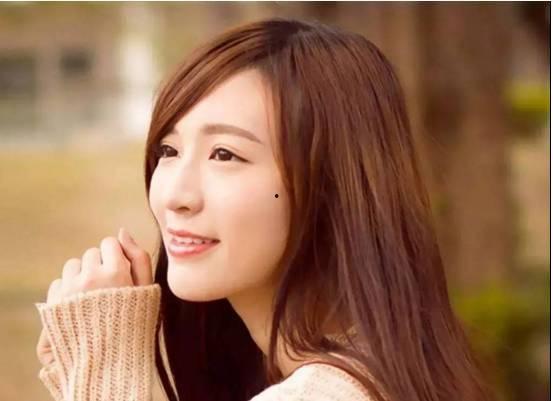 纯阴八字的 明星,命运与魅力的交织