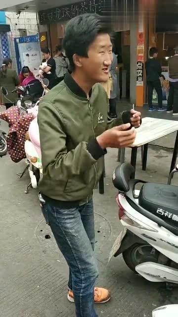 湖南网红收废品小哥哥,拾荒者的逆袭之路