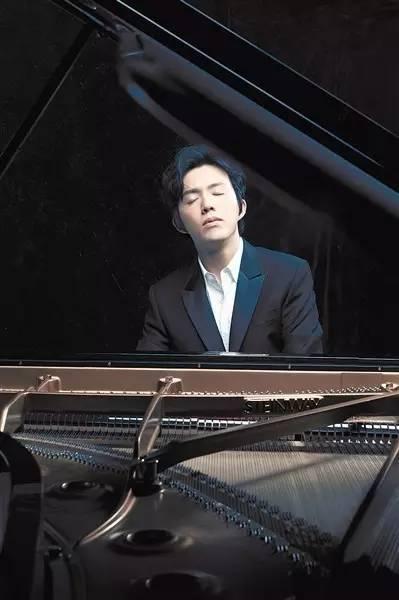 江苏卫视明星开讲,揭秘明星背后的故事与智慧