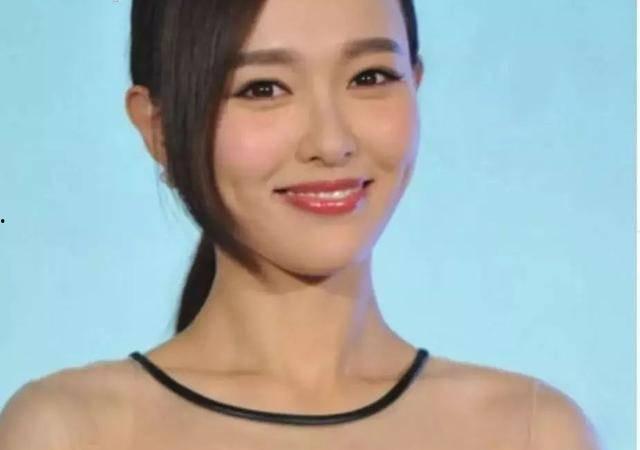 鹅蛋脸的明星,盘点那些鹅蛋脸明星的风采